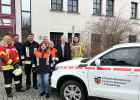 Landrat Dr. Karl Döhler mit einigen doppelt engagierten Mitarbeitern aus dem Team des Landratsamtes Wunsiedel i. Fichtelgebirge (v.l.n.r.): Katharina Hupfer (Willkommensagentur Fichtelgebirge) unterstützt die Freiwillige Feuerwehr Hohenberg a. d. Eger sowie die Freiwillige Feuerwehr Wunsiedel, Stefan Prell (FB 42 Hochbaumaßnahmen Landratsamt), Wieland Schletz (Gebäudemanagement) ist Kreisbrandrat, Sabrina Pohl und Anne Ruckdeschel-Fischer (beide im Jugendamt tätig) engagieren sich bei der Freiwilligen Feuerwehr Großwendern sowie derFreiwilligen Feuerwehr Bernstein, dahinter: Markus Philipp (Hygienekontrolleur), Vorsitzender der Freiwilligen Feuerwehr Wunsiedel, Landrat Dr. Döhler, Michael Plietsch (FB31-Brand- und Katastrophenschutz), Mitglied der Freiwillgen Feuerwehr Marktleuthen.